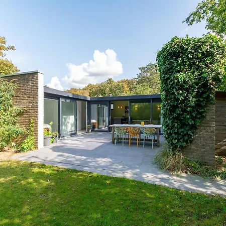 Holiday home Lovely Bunglow With Patio By Belvilla