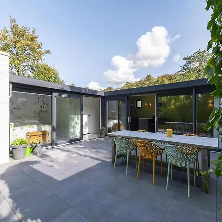 Lovely Bunglow With Patio By Belvilla Holiday home