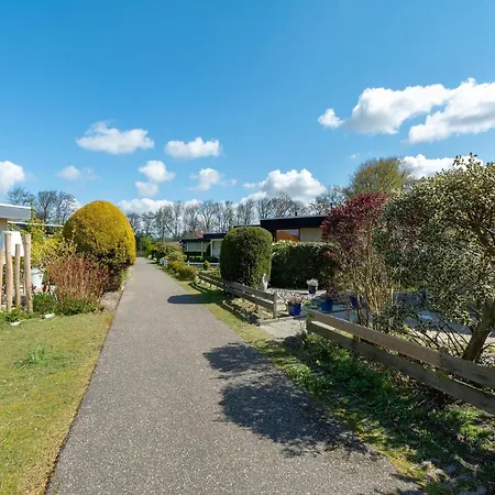 Duinland 190, 5-guest With Garden