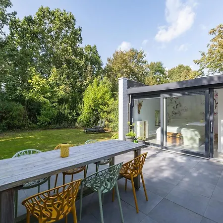 Lovely Bunglow With Patio By Belvilla Holiday home