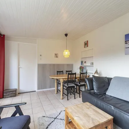 Lovely Bunglow With Patio By Belvilla Holiday home *