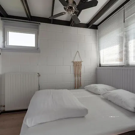 Casa de Férias In Sint Maartenszee Near The *