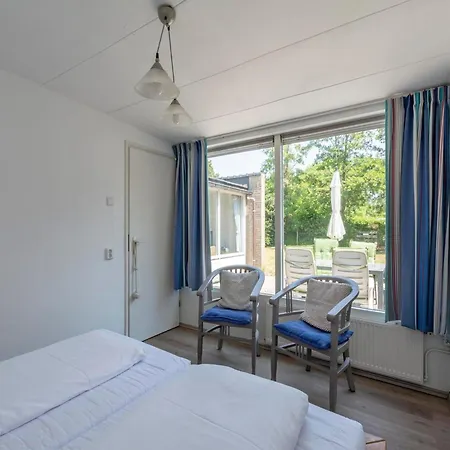 Duinland 190, 5-guest With Garden *