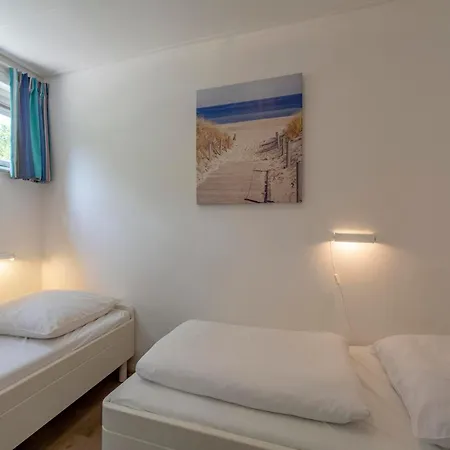 Duinland 190, 5-guest With Garden Sint Maartensvlotbrug