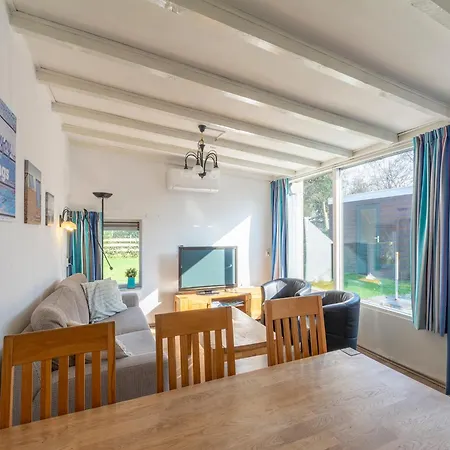 Duinland 190, 5-guest With Garden 度假居